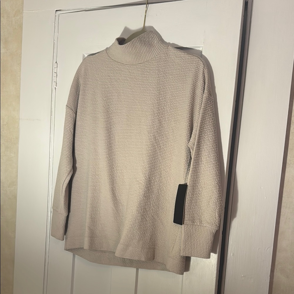 NEW! 90 Degree By Reflex Textured Beige Top Oversized
